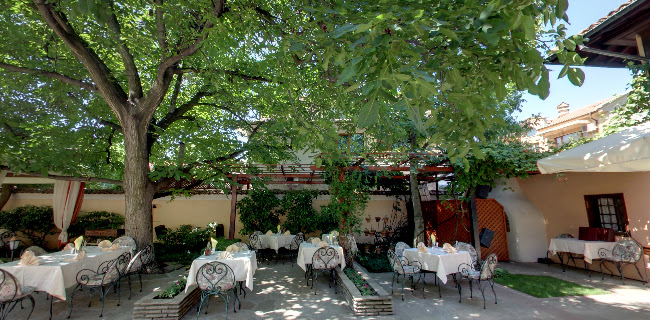 Ресторант "Алафрангите" - Гастрономия и хотелиерство