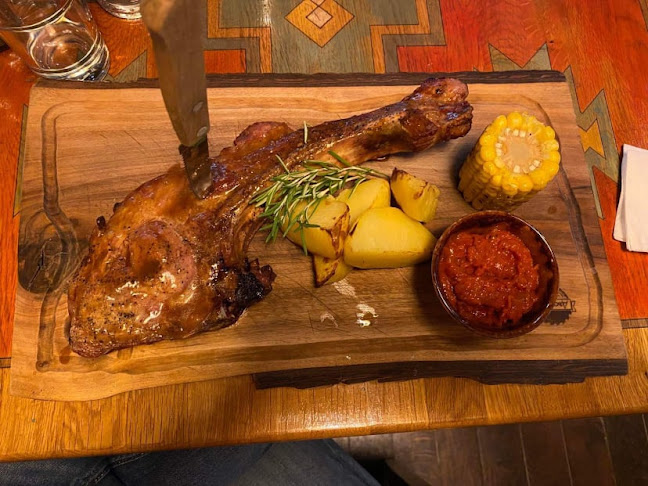 Ресторант "Il Picco Sasso" - Гастрономия и хотелиерство