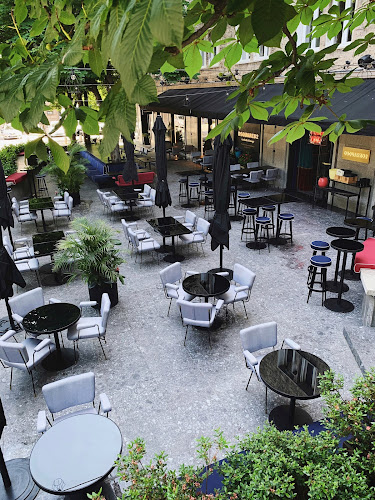 DSQUARED2 Cocktails & Lounge