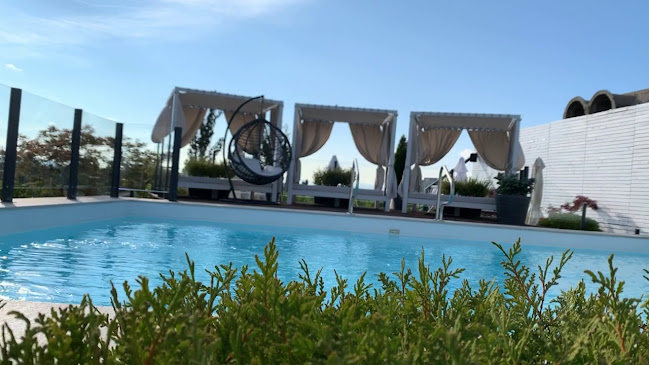 Кокос - Гастрономия и хотелиерство