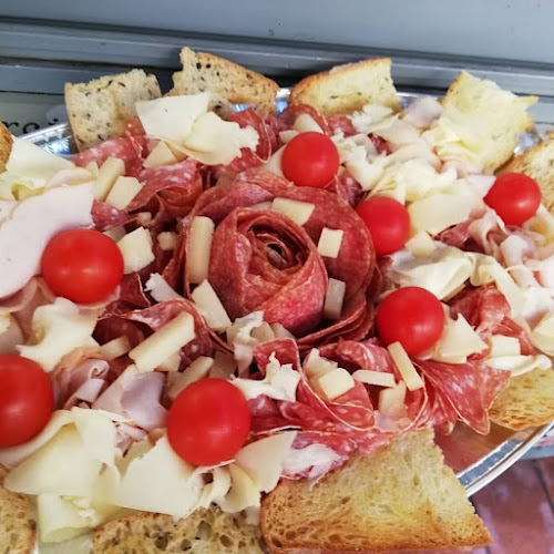 Comentarii opinii despre ОЧКВАЙТЕ НИ СКОРО ПАК нова локация Ciccione Panini Bar & Pizza # Zaimov