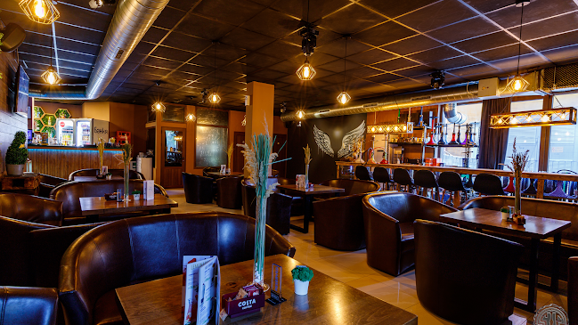 Comentarii opinii despre Factory Lounge & Garden