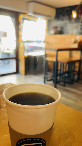 ВкусотéриЯ | cafe & burgers - Велико Търново