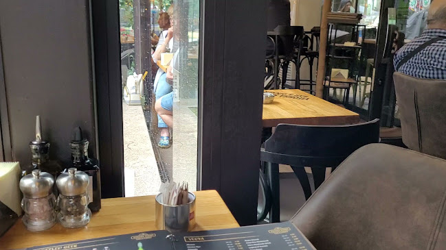 Opinii despre Витоша стрийт бар и динър în София - Гастрономия и хотелиерство