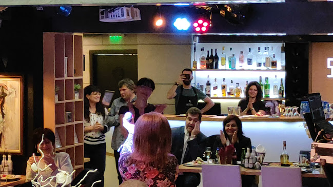 Сопрано - Гастрономия и хотелиерство