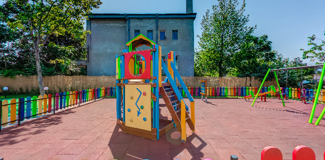 Тракия, бул. „Санкт Петербург“ 34, 4000 Пловдив