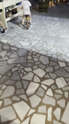 Opinii despre Papi Djan Bar&Grill în Бургас - Гастрономия и хотелиерство