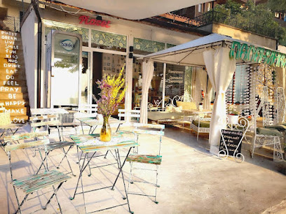 Пиарет Созопол, сладкарница