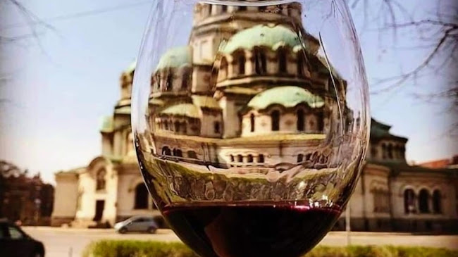 София център, pl. "Sveti Aleksandar Nevski" 1А, 1504 София