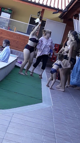 Opinii despre Комплекс Фламинго în Две могили - Гастрономия и хотелиерство