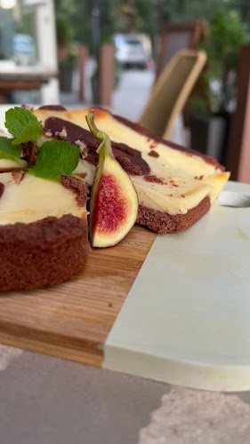 ж.к. Лозенец, ул. „Персенк“ 67, 1164 София