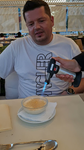 Дъ Тейст ресторант и бар