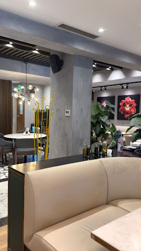 Opinii despre Тон Бонбон Рива Център - ресторант и детски център în Пловдив - Гастрономия и хотелиерство