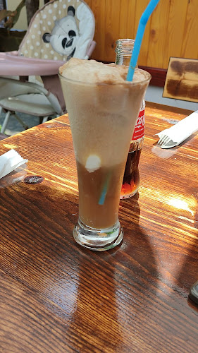 Bistro/Guesthouse KIPARIS