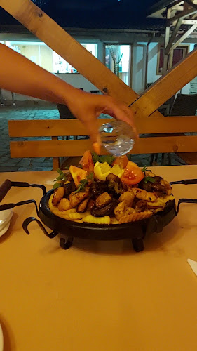 Център, ул. „Цар Освободител“ 45, 2070 Пирдоп