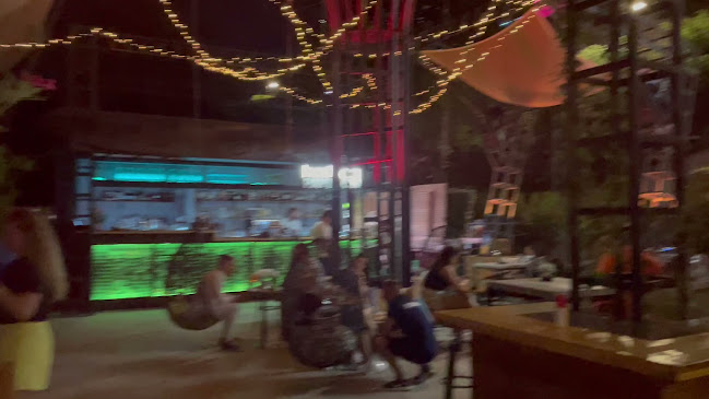 Comentarii opinii despre Хаштаг Павилион