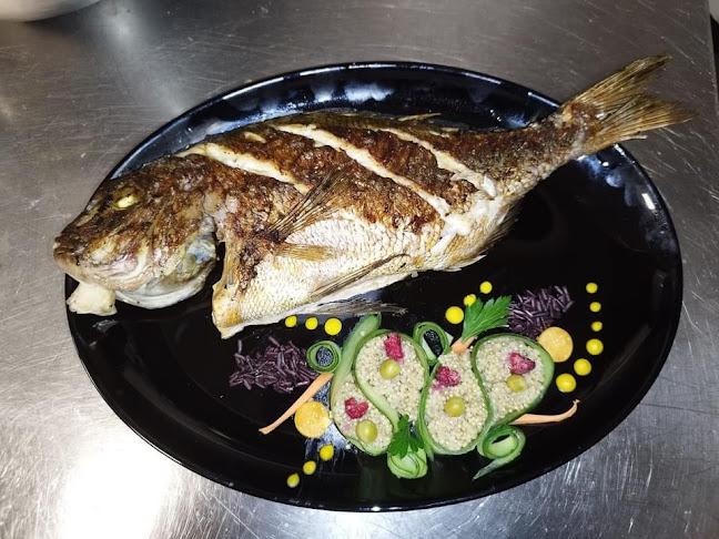 София център, ул. „Иван Денкоглу“ 17, 1000 София