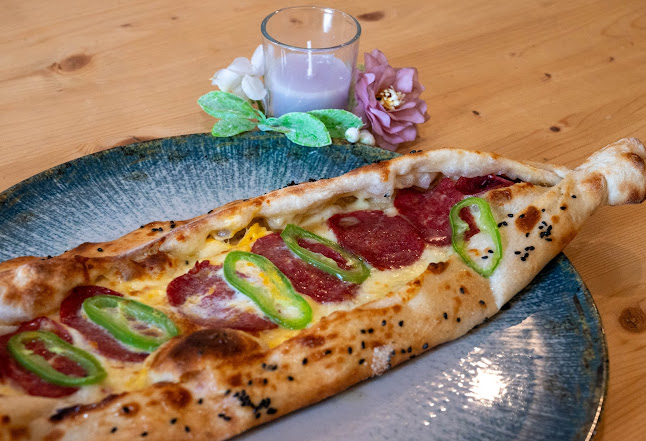 Comentarii opinii despre AURA Pizza & Grill