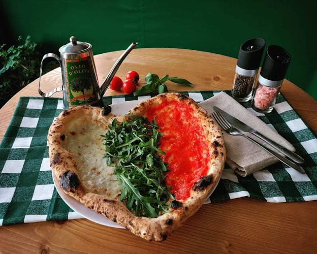 Opinii despre Otto Pizza Napoletana în Шумен - Гастрономия и хотелиерство