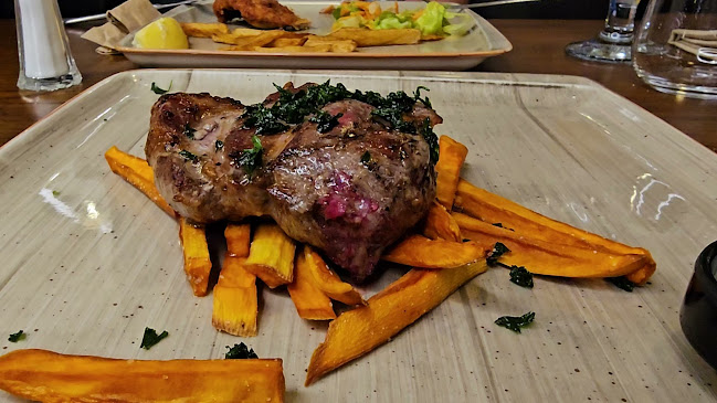 Ресторант Кактус Център