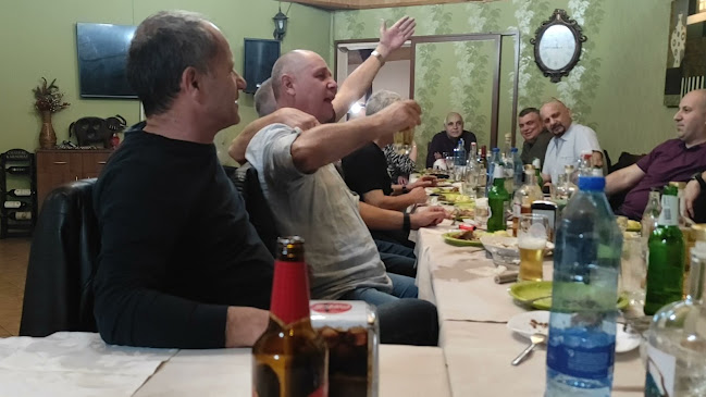 Opinii despre Бистро Глинени Гърнета în Хасково - Гастрономия и хотелиерство