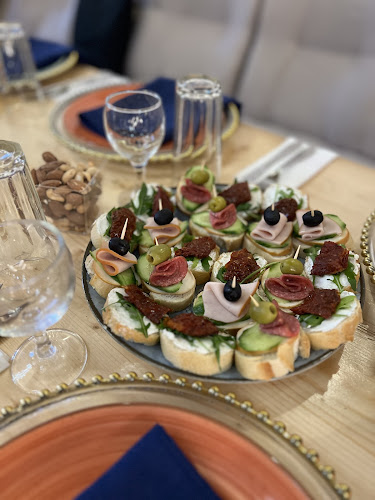 Шумен Център, ул. „Цар Освободител“ 18, 9703 Шумен