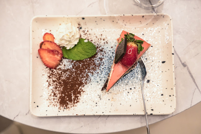 Sky Bar Cosmos - Гастрономия и хотелиерство