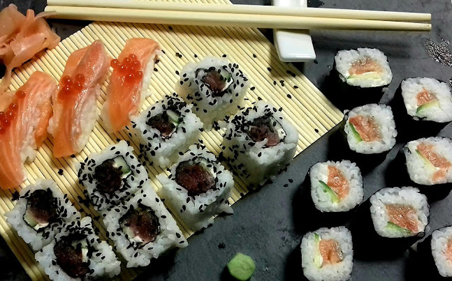 Кадифе бар и динър - Гастрономия и хотелиерство