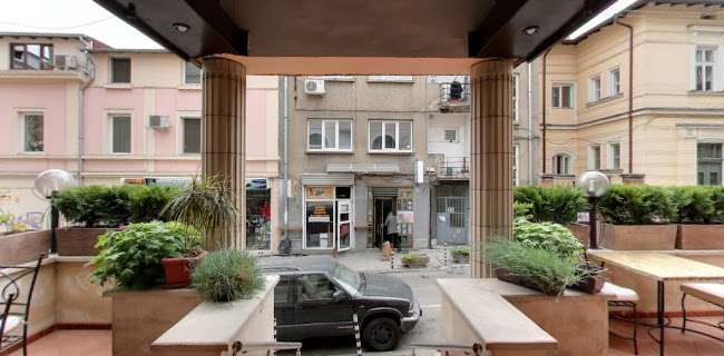 София център, ул. „11-ти август“ 11, 1520 София