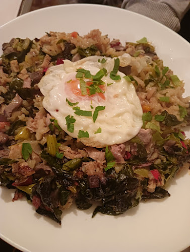 Барът на Гущера - Южен плаж Китен | Коктейли | Вкусна Храна | Морска храна - Гастрономия и хотелиерство