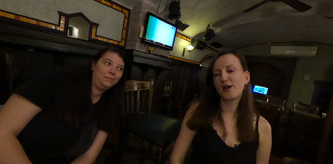 Ейл Хаус Център - София