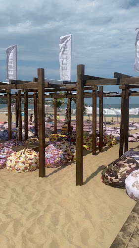 Ел Тубо - Гастрономия и хотелиерство