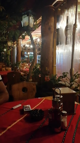 Център, ул. „Ропотамо“ 32, 8180 Приморско