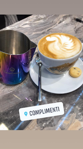 Complimenti - Coffee & Desserts | Декорирани торти, Сватбени торти, Сладолед, Кетъринг, Италианско кафе Пловдив