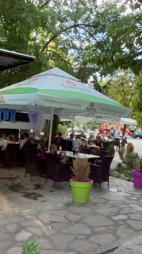 Кафене Протон