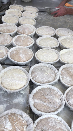 HleBar Oboriste Street - София