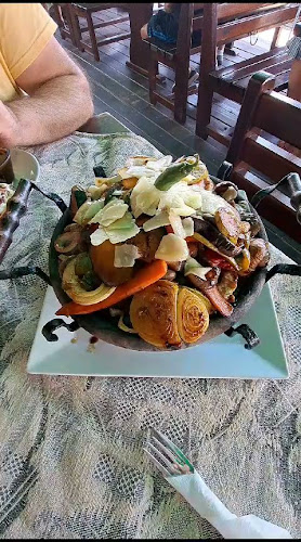 Ресторант и Бар " Хавай"