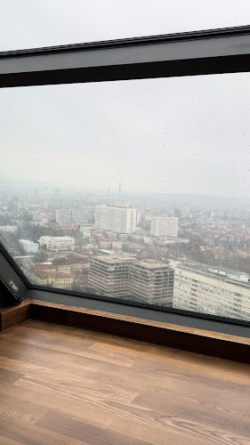 Ozone Skybar & Lounge - Гастрономия и хотелиерство