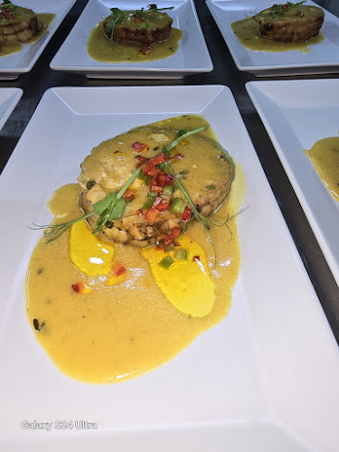 Comentarii opinii despre Ресторант Тополите