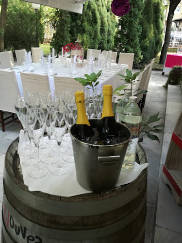 кв. Витоша, бул. „Симеоновско шосе“ 26, 1700 София