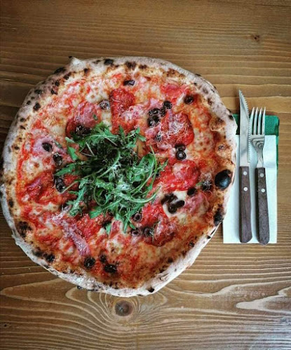 Otto Pizza Napoletana - Гастрономия и хотелиерство