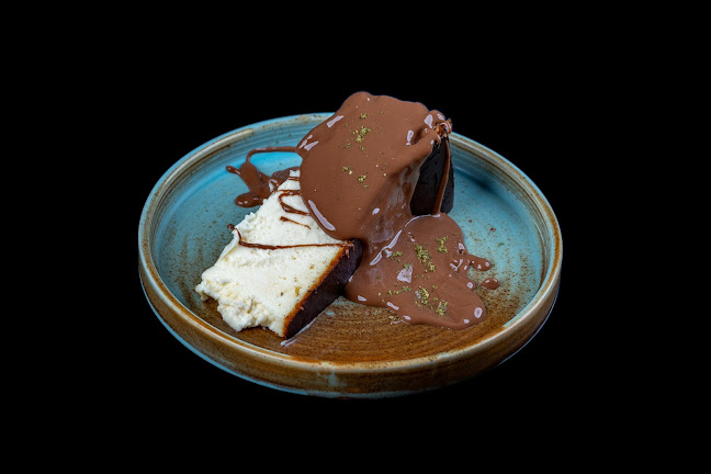 Ресторант-градина LEON - Гастрономия и хотелиерство