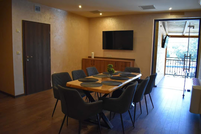 Opinii despre Пицария Роял гр. Кюстендил în Кюстендил - Гастрономия и хотелиерство