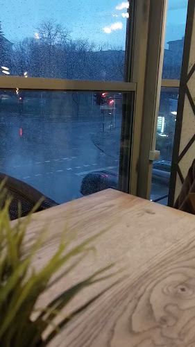 Opinii despre Сладкарница Luciano în Шумен - Гастрономия и хотелиерство