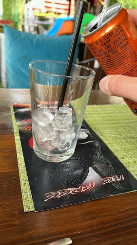 ж.к. Струмско, ул. „Освобождение“ 12, 2703 Благоевград