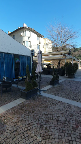 Raffy Bar & Gelato Blagoevgrad - Благоевград