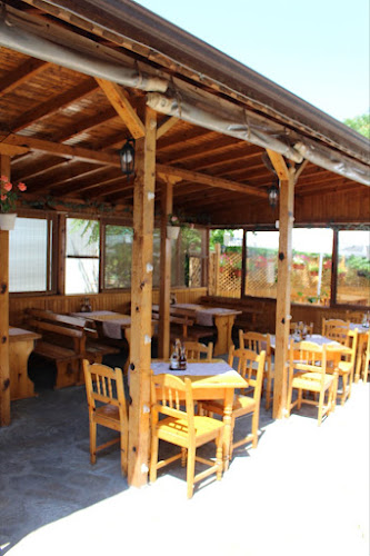 ул. „Рибарска“ 8, 8250 Обзор