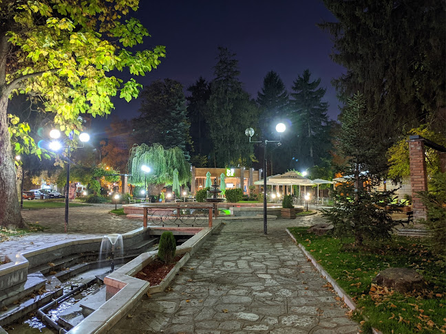 Opinii despre Cafe "BOX" / Кафе "БОКС" în Разлог - Гастрономия и хотелиерство