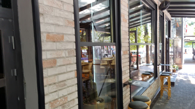 Интернет кафе