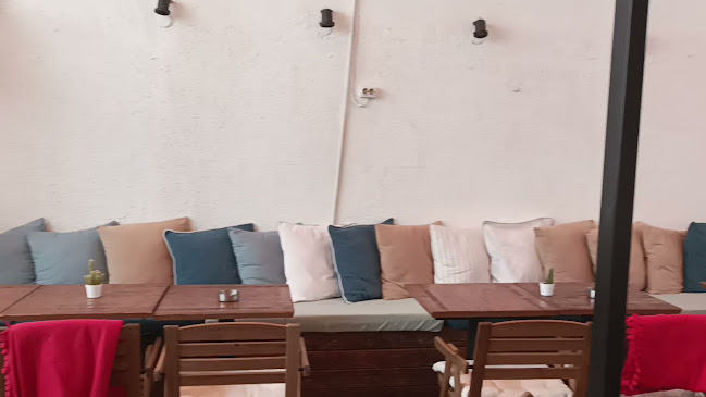 Ресторант-градина "Пей сърце"| Ресторант София